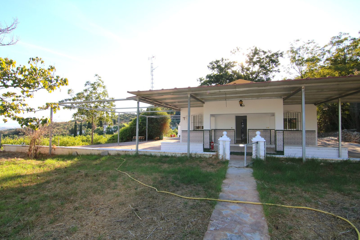 Se vende Villa - Chalet de 3 dormitorios en Costa Del Sol, Málaga, España
