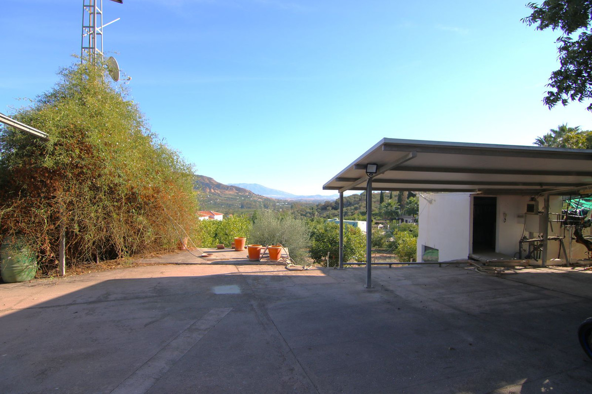 Se vende Villa - Chalet de 3 dormitorios en Costa Del Sol, Málaga, España