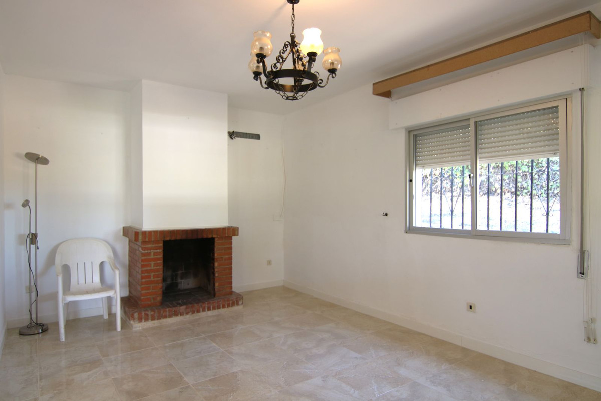 Se vende Villa - Chalet de 3 dormitorios en Costa Del Sol, Málaga, España