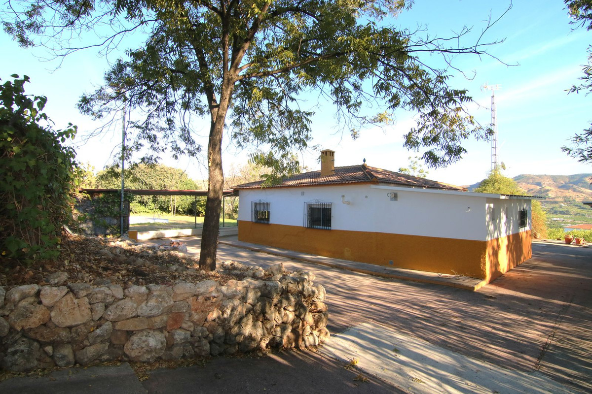 Se vende Villa - Chalet de 3 dormitorios en Costa Del Sol, Málaga, España