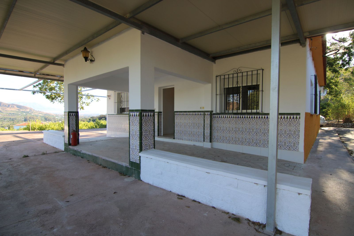 Se vende Villa - Chalet de 3 dormitorios en Costa Del Sol, Málaga, España