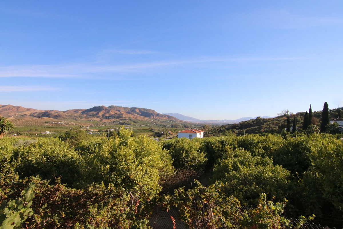 Se vende Villa - Chalet de 3 dormitorios en Costa Del Sol, Málaga, España