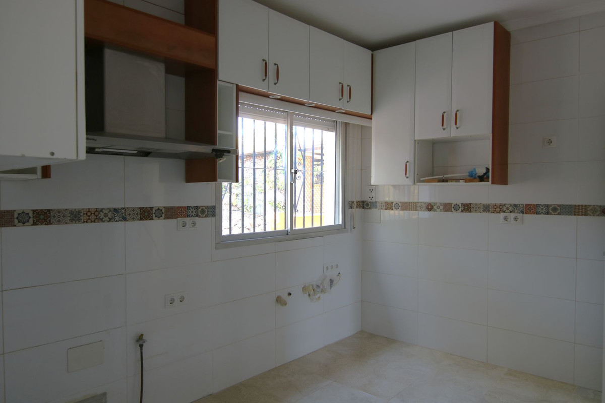 Se vende Villa - Chalet de 3 dormitorios en Costa Del Sol, Málaga, España