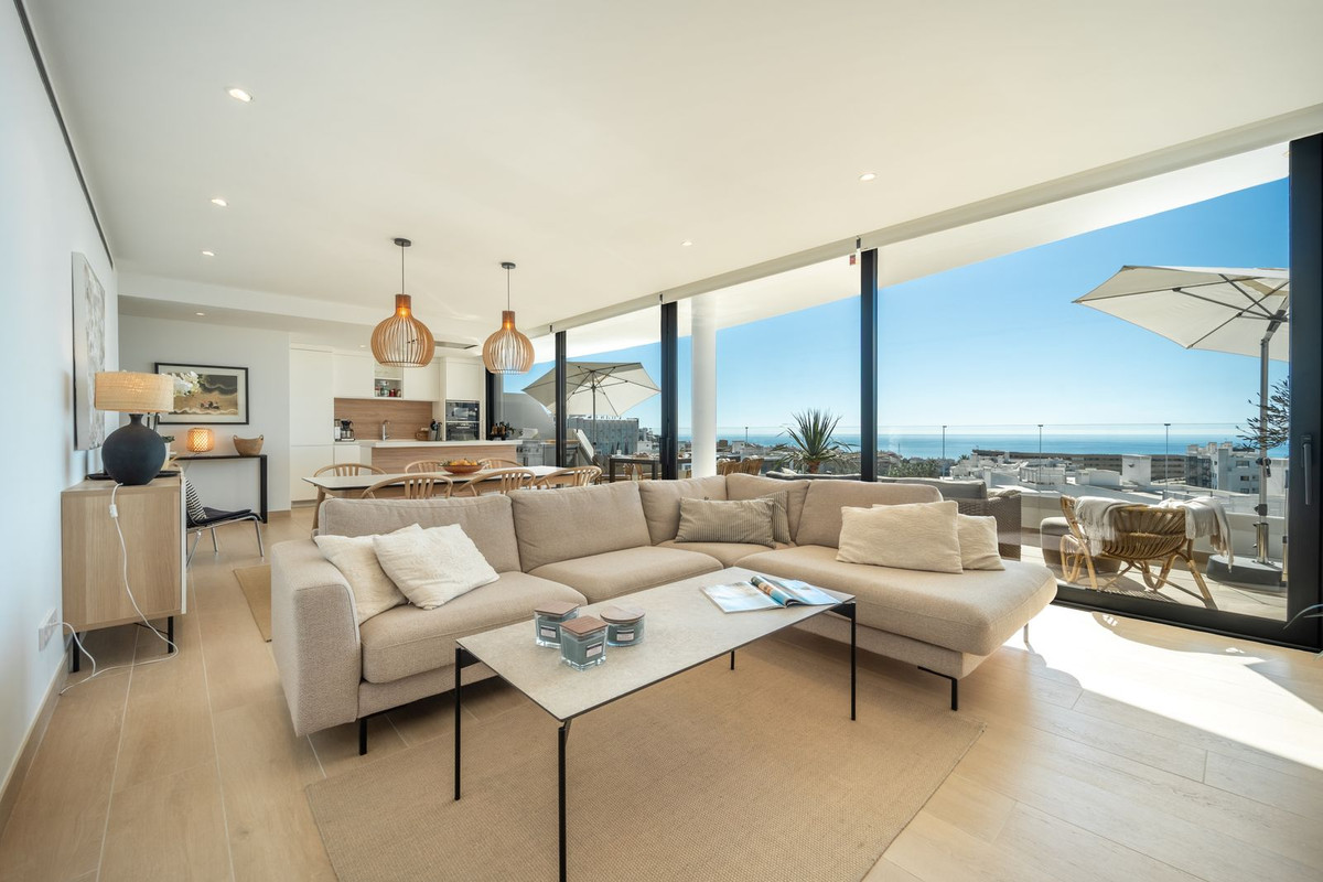 Se vende Apartamento Planta Media de 4 dormitorios en Costa Del Sol, Málaga, España