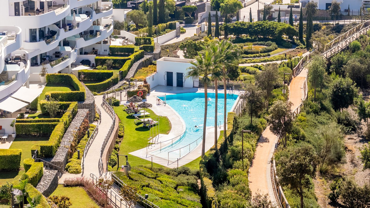 Se vende Apartamento Planta Media de 4 dormitorios en Costa Del Sol, Málaga, España
