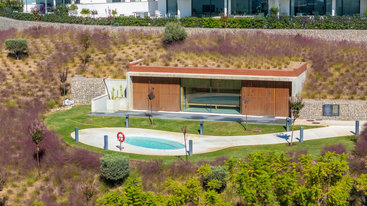 Se vende Apartamento Planta Media de 4 dormitorios en Costa Del Sol, Málaga, España