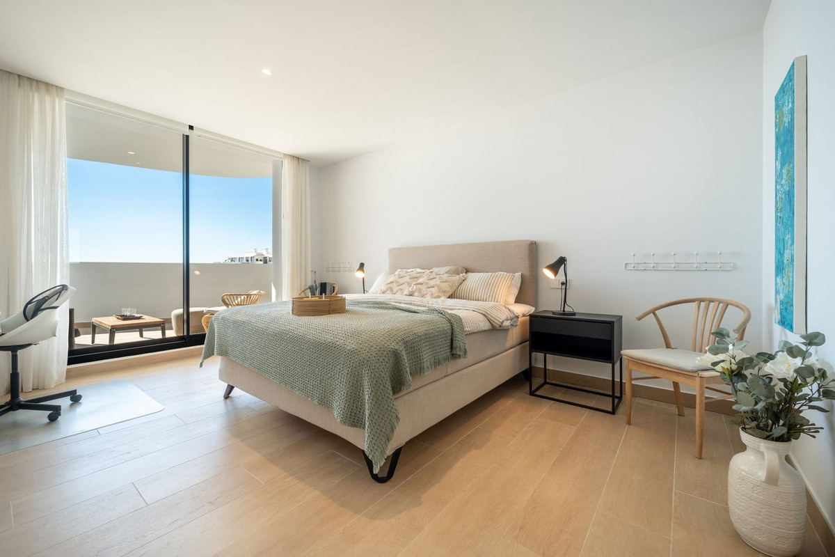 Se vende Apartamento Planta Media de 4 dormitorios en Costa Del Sol, Málaga, España