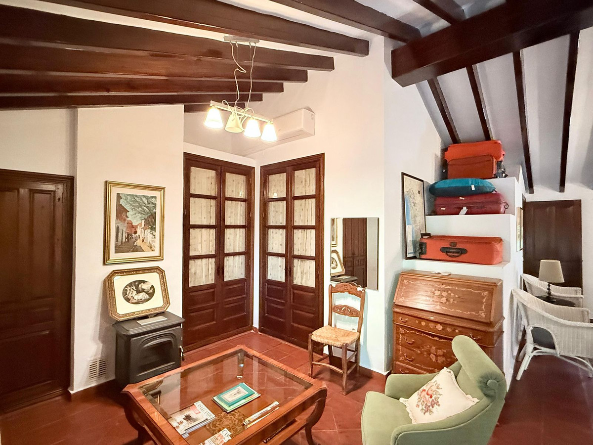 3 Bed Townhouse for sale in Alora Costa Del Sol, Málaga, Spain