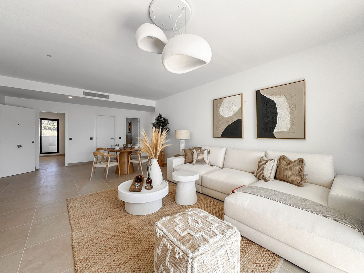 Se vende Apartamento Planta Baja de 2 dormitorios en Costa Del Sol, Málaga, España