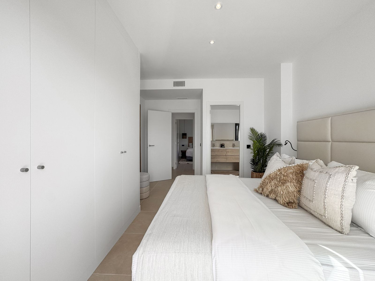 Se vende Apartamento Planta Baja de 2 dormitorios en Costa Del Sol, Málaga, España