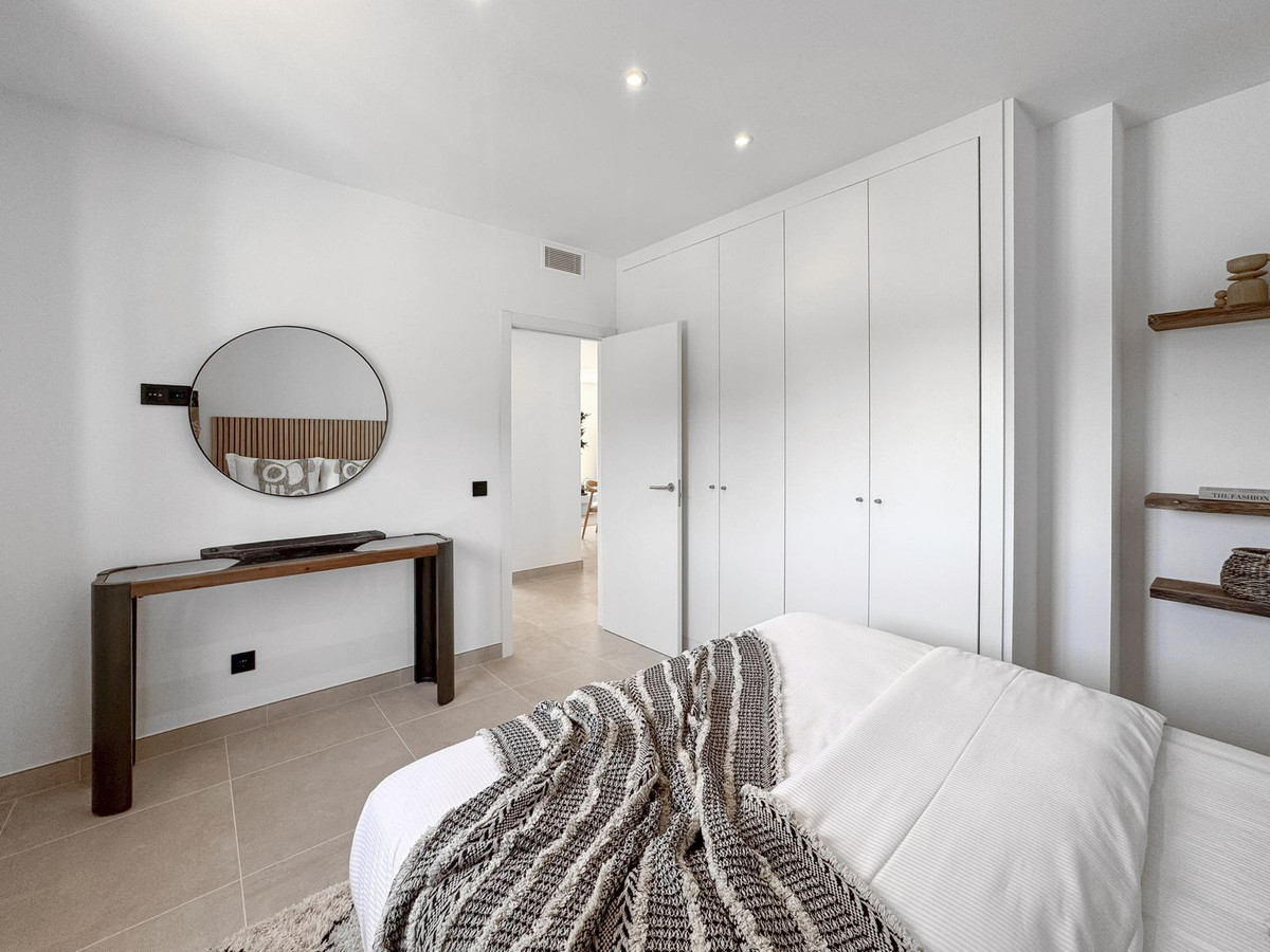 Se vende Apartamento Planta Baja de 2 dormitorios en Costa Del Sol, Málaga, España