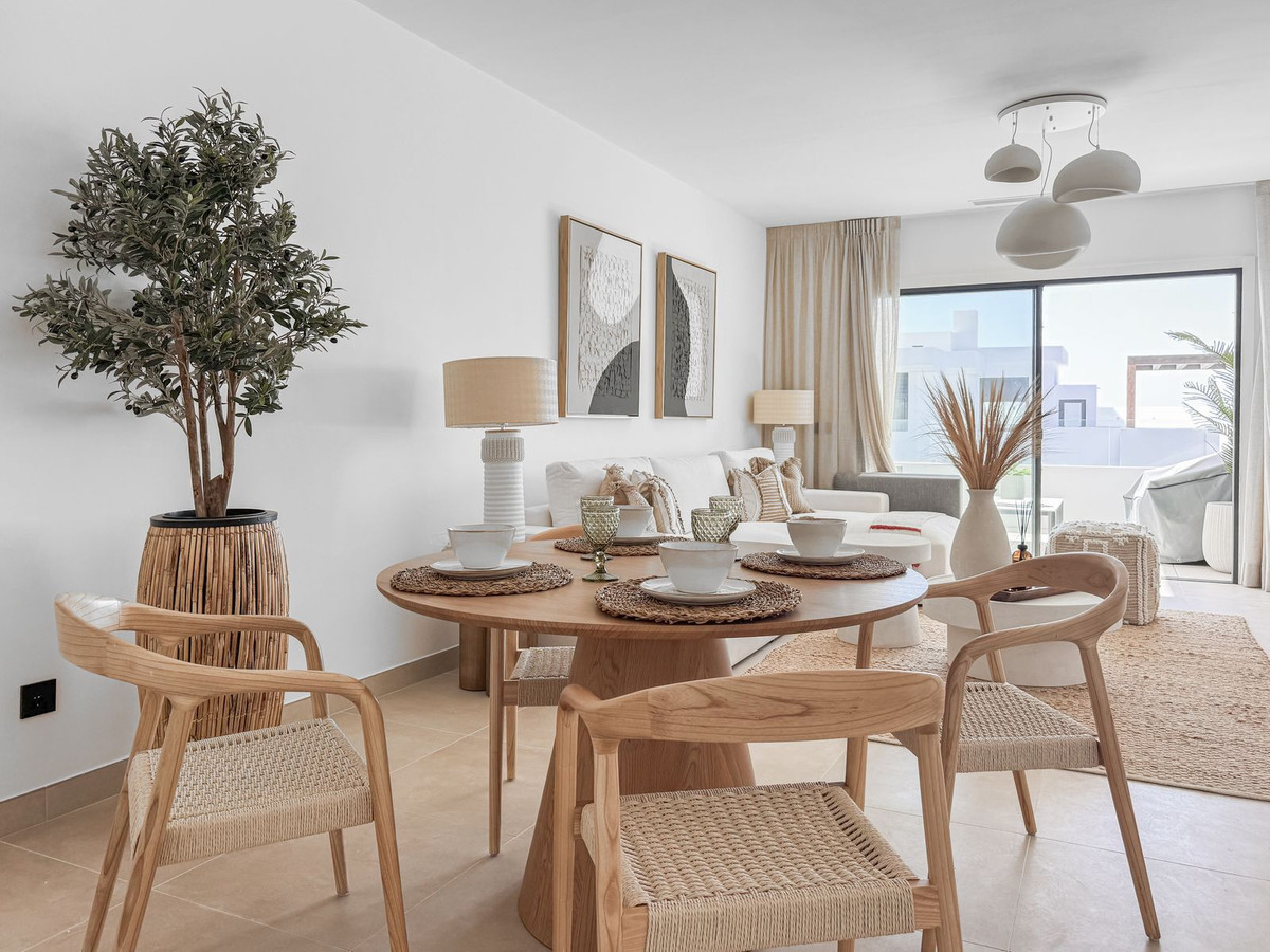 Se vende Apartamento Planta Baja de 2 dormitorios en Costa Del Sol, Málaga, España
