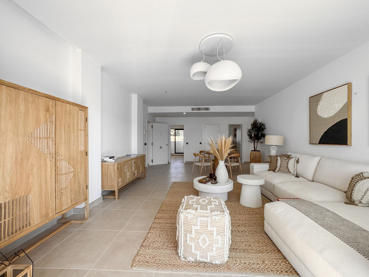 Se vende Apartamento Planta Baja de 2 dormitorios en Costa Del Sol, Málaga, España