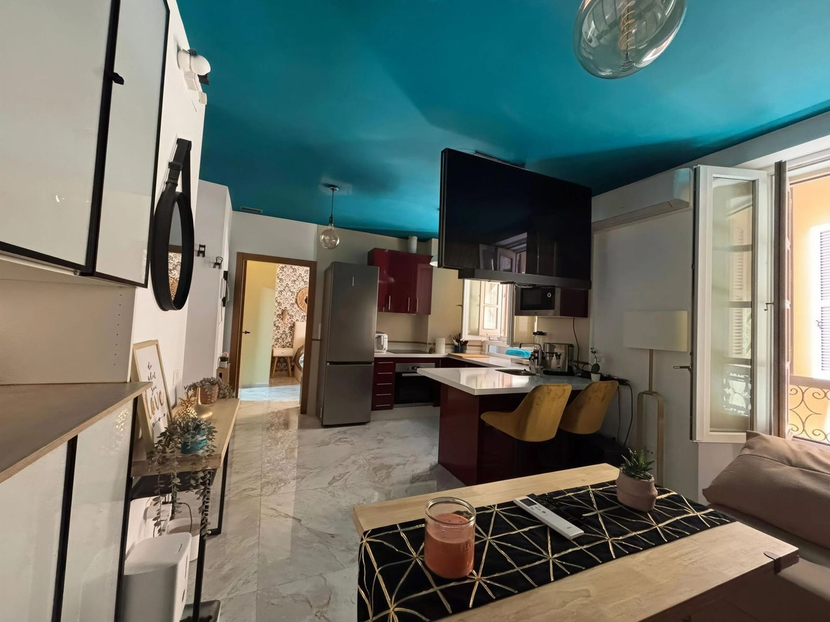 Se vende Apartamento Planta Media de 1 dormitorios en Málaga Ciudad, Málaga, España