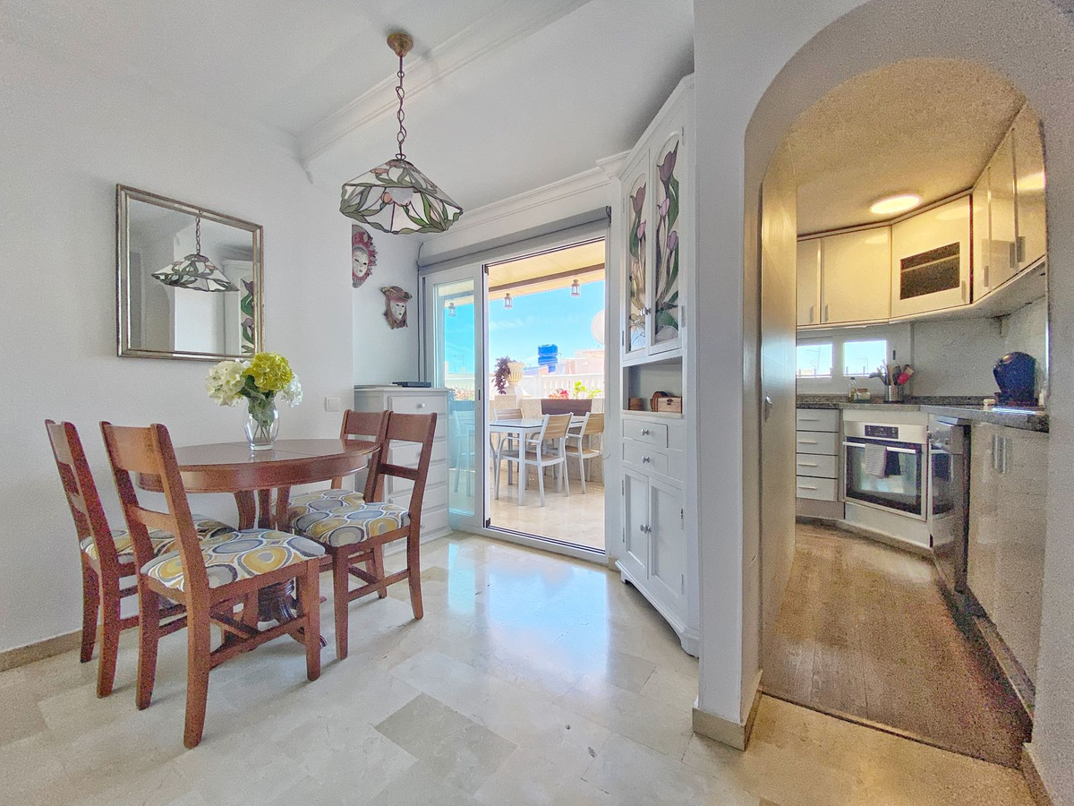 Se vende Apartamento en Planta Última de 1 dormitorios en Costa Del Sol, Málaga, España