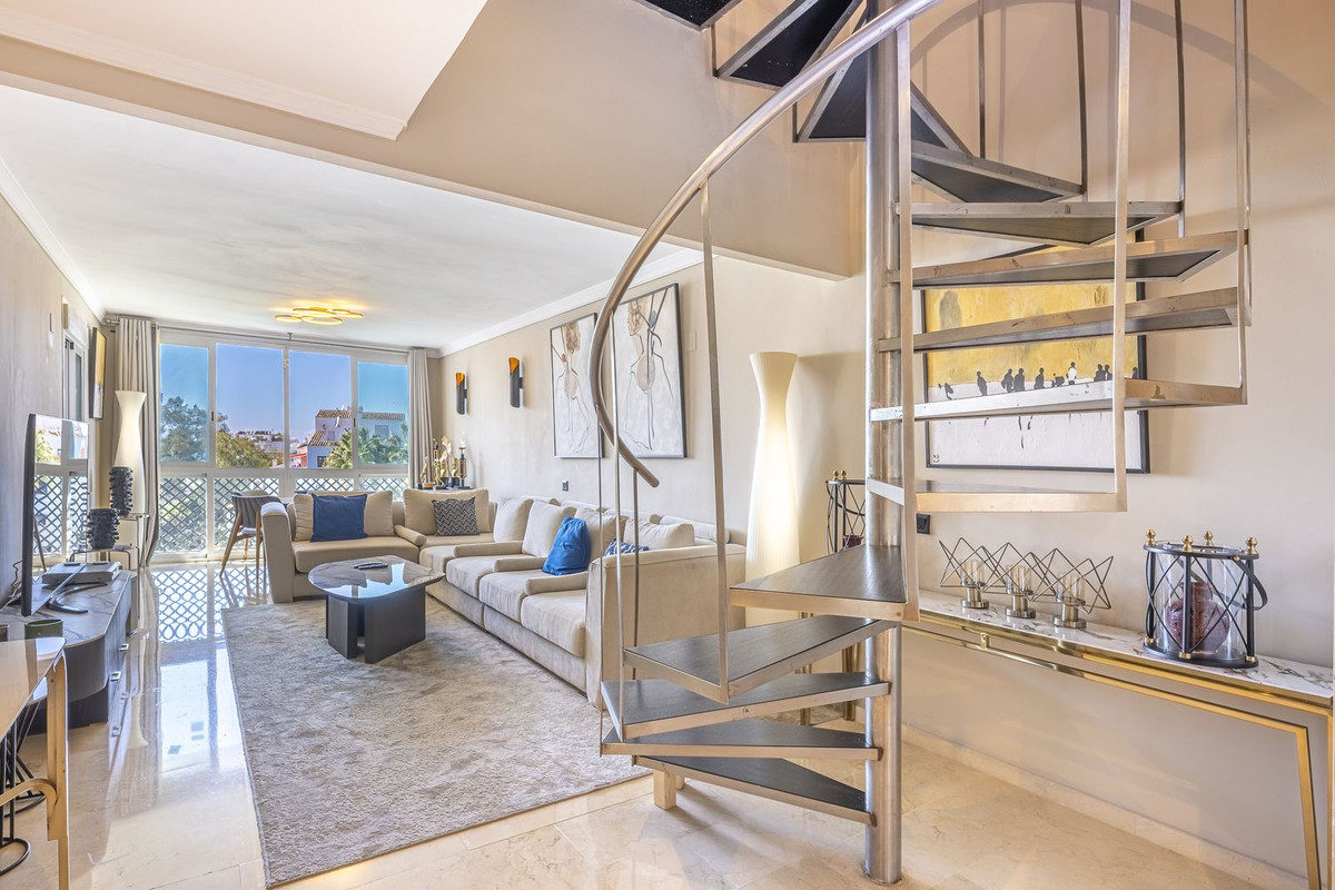 Se vende Ático Dúplex de 4 dormitorios en Costa Del Sol, Málaga, España