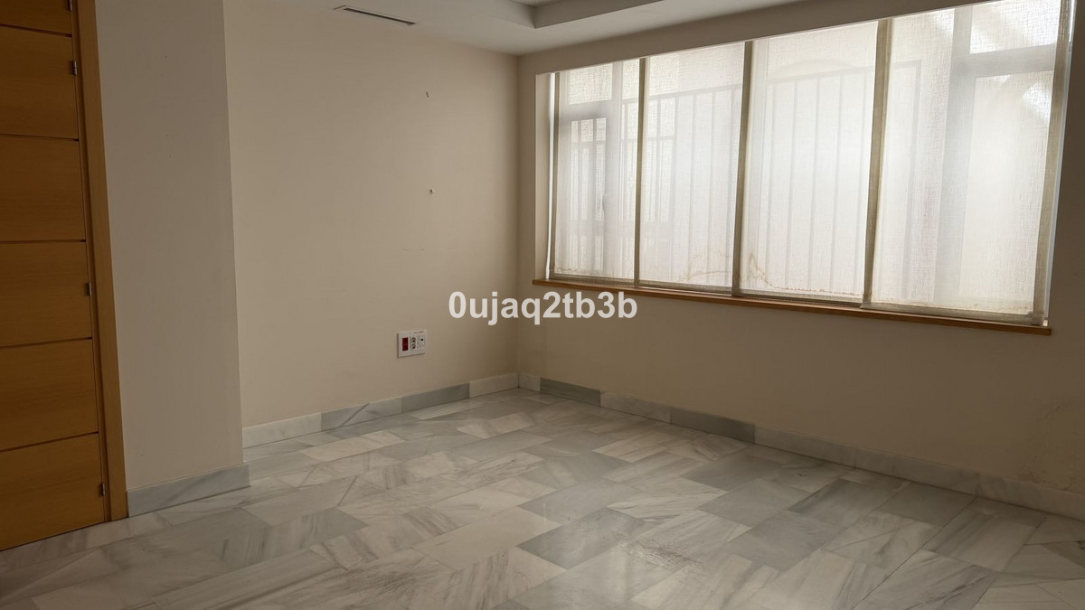10 Bed Commercial unit for sale in Marbella Costa Del Sol, Málaga, Spain