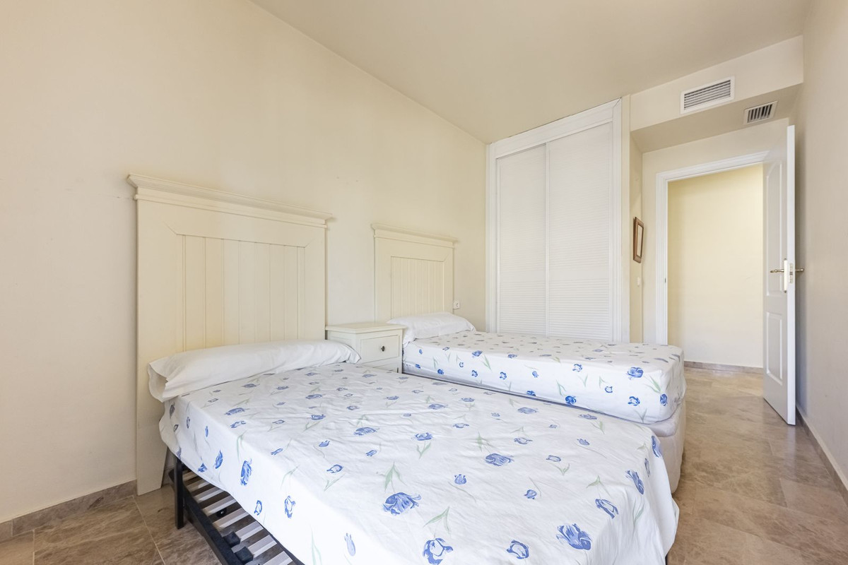 3 Bed Apartment for sale in San Pedro De Alcántara Costa Del Sol, Málaga, Spain