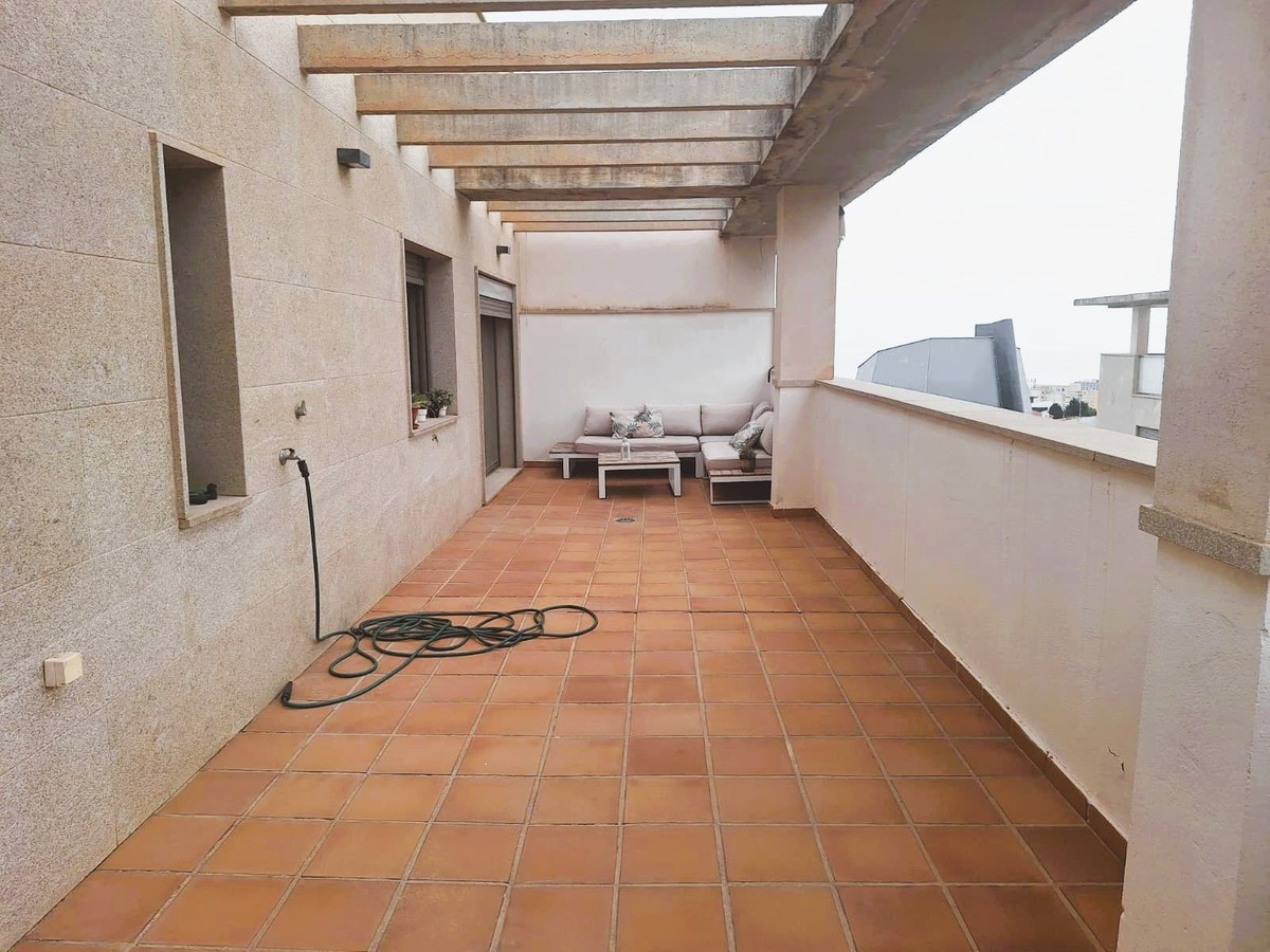 3 Bed Apartment for sale in El Pinillo Costa Del Sol, Málaga, Spain