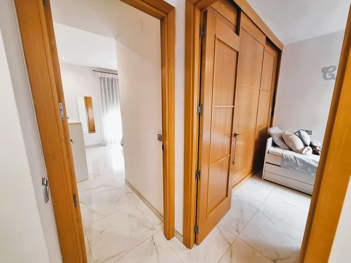 3 Bed Apartment for sale in El Pinillo Costa Del Sol, Málaga, Spain