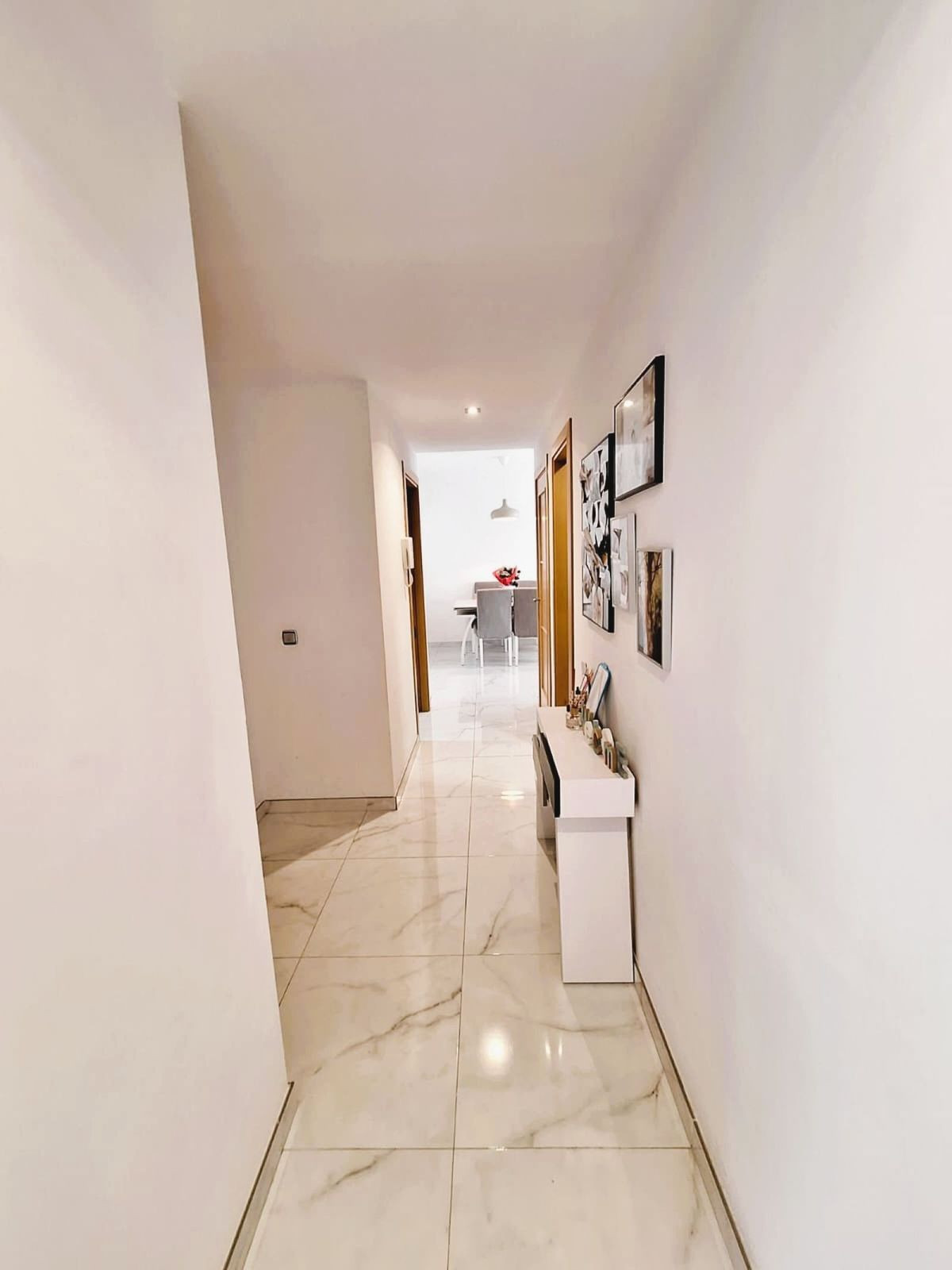 3 Bed Apartment for sale in El Pinillo Costa Del Sol, Málaga, Spain