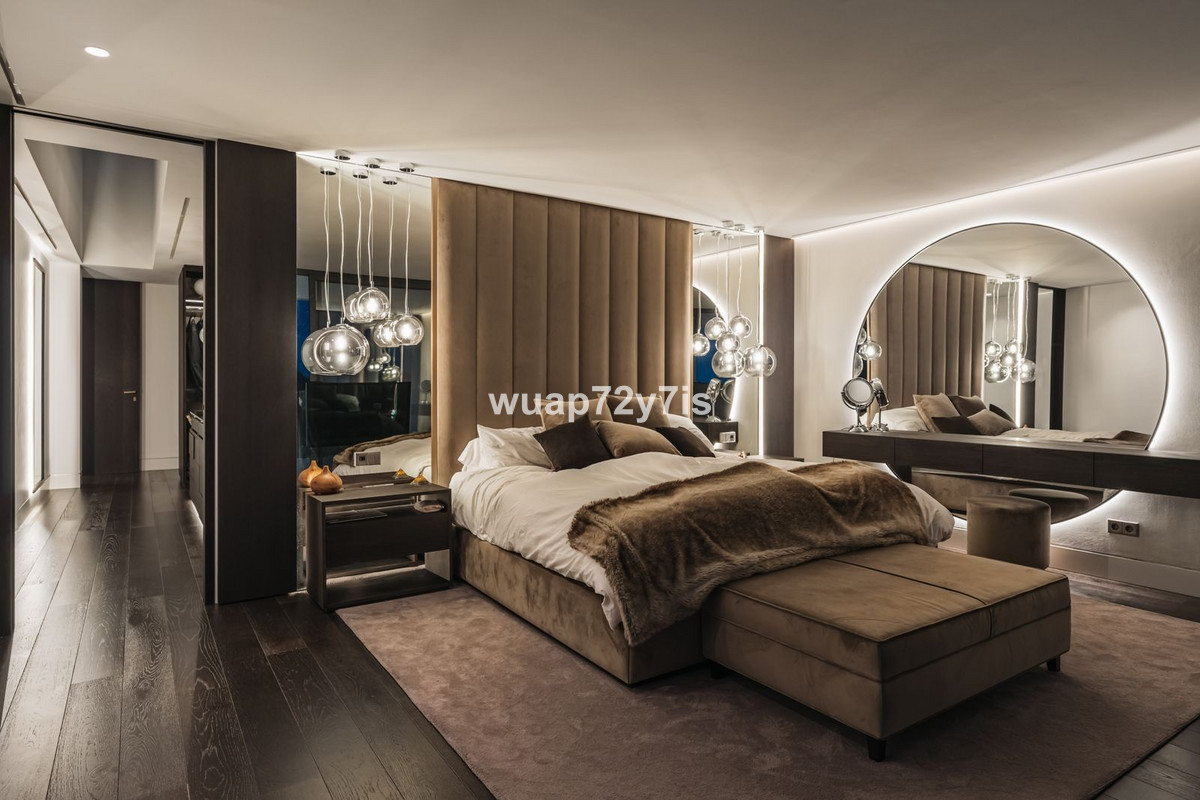 Se vende Villa - Chalet de 4 dormitorios en Costa Del Sol, Málaga, España