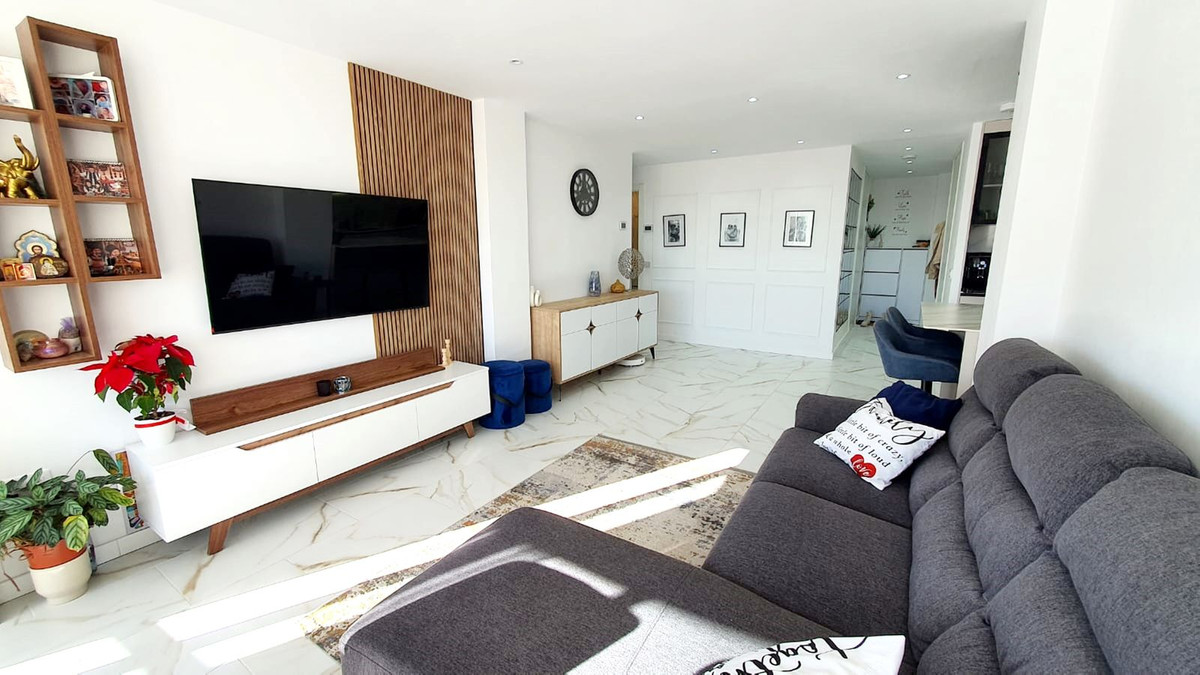 Se vende Apartamento Planta Media de 3 dormitorios en Costa Del Sol, Málaga, España
