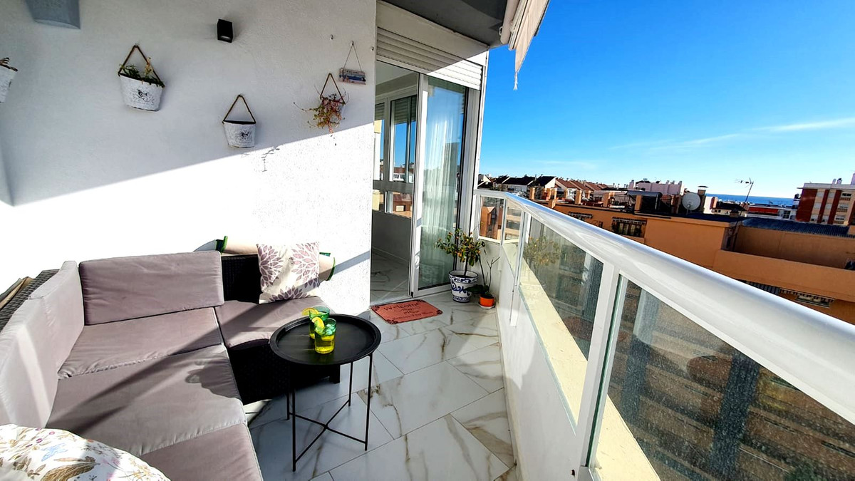Se vende Apartamento Planta Media de 3 dormitorios en Costa Del Sol, Málaga, España