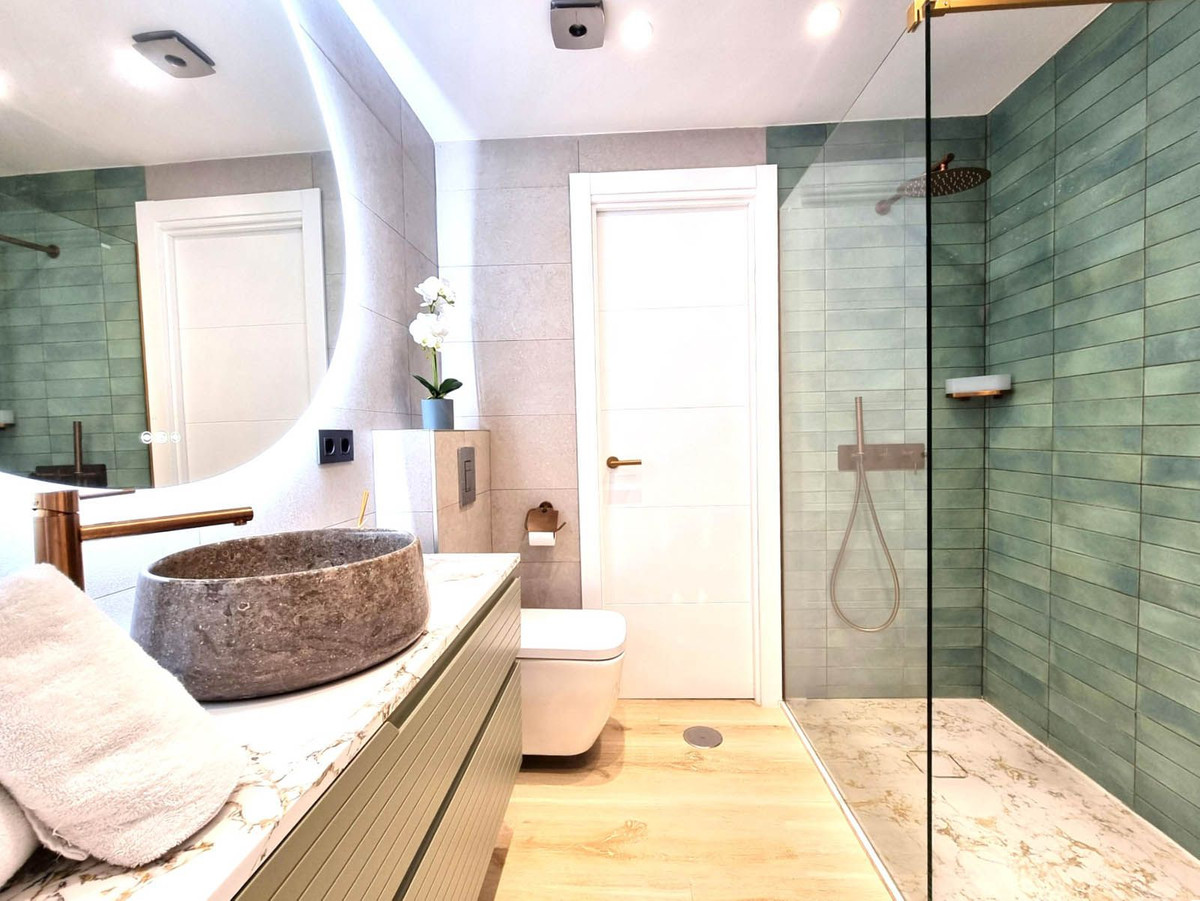 Se vende Apartamento Planta Media de 1 dormitorios en Costa Del Sol, Málaga, España