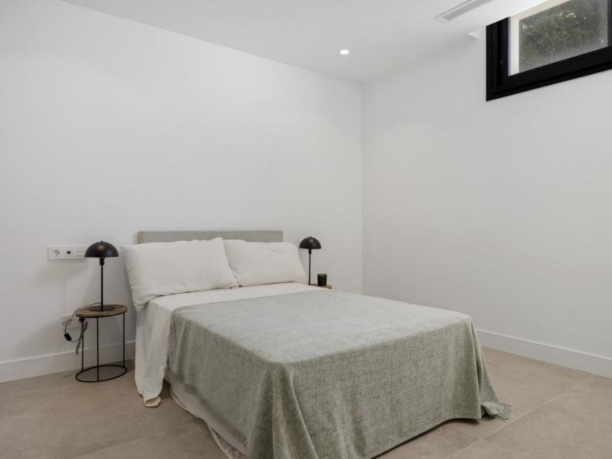 5 Bed Townhouse for sale in Marbesa Costa Del Sol, Málaga, Spain