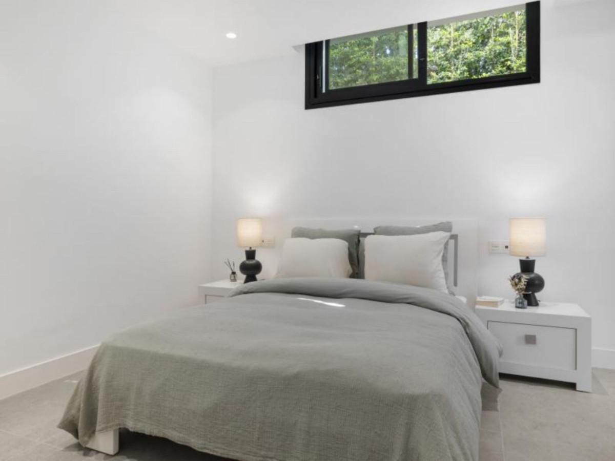 5 Bed Townhouse for sale in Marbesa Costa Del Sol, Málaga, Spain