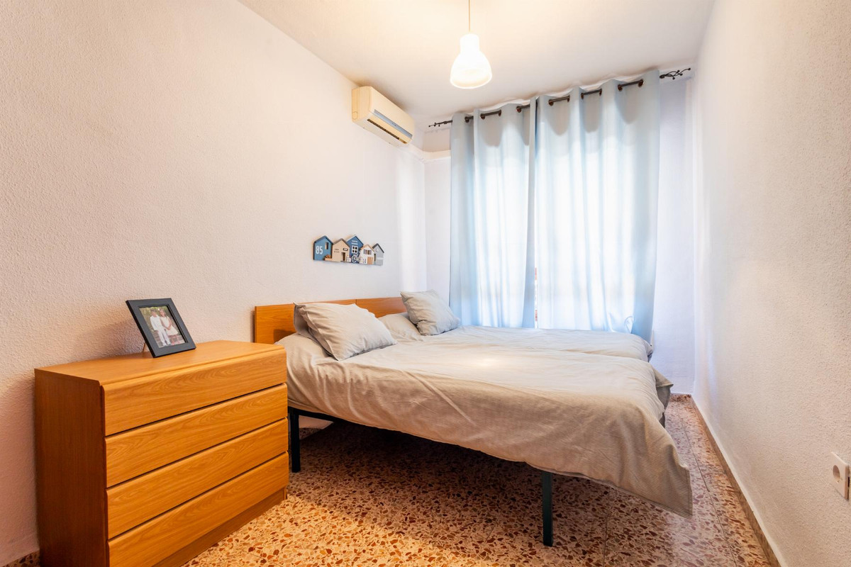 Se vende Apartamento Planta Media de 3 dormitorios en Costa Blanca, Alicante, España