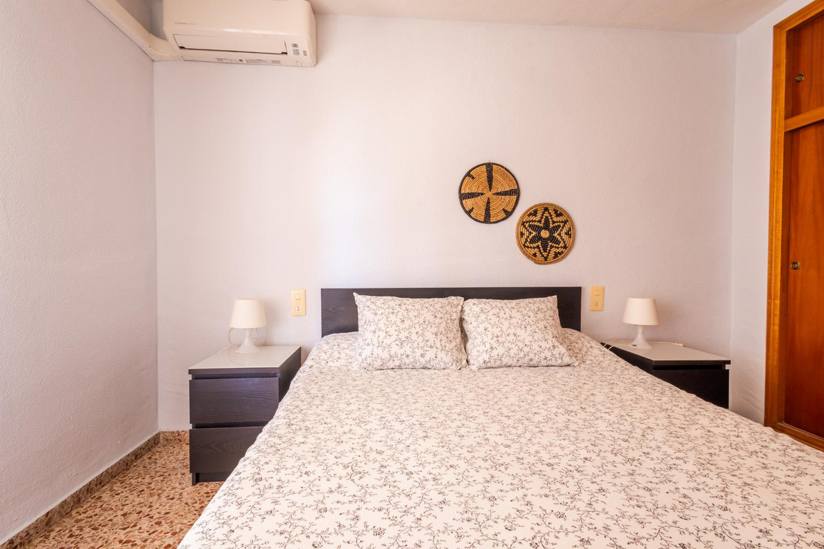 Se vende Apartamento Planta Media de 3 dormitorios en Costa Blanca, Alicante, España