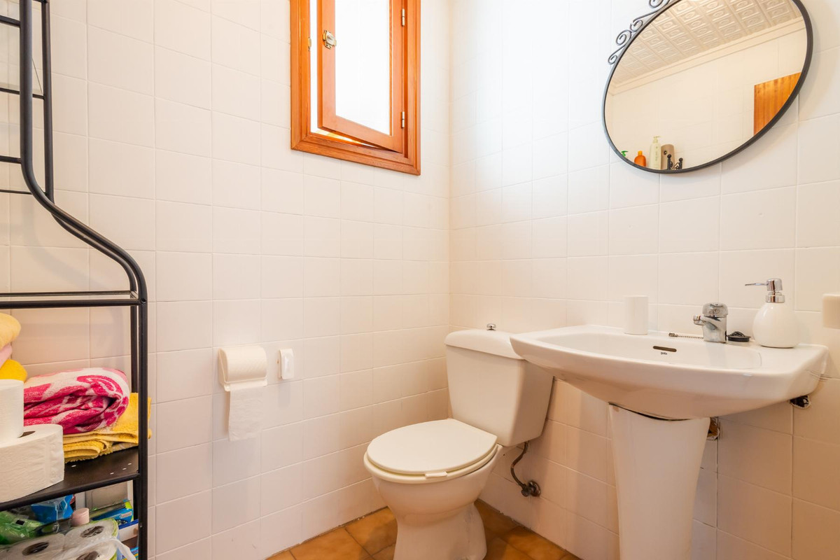 Se vende Apartamento Planta Media de 3 dormitorios en Costa Blanca, Alicante, España