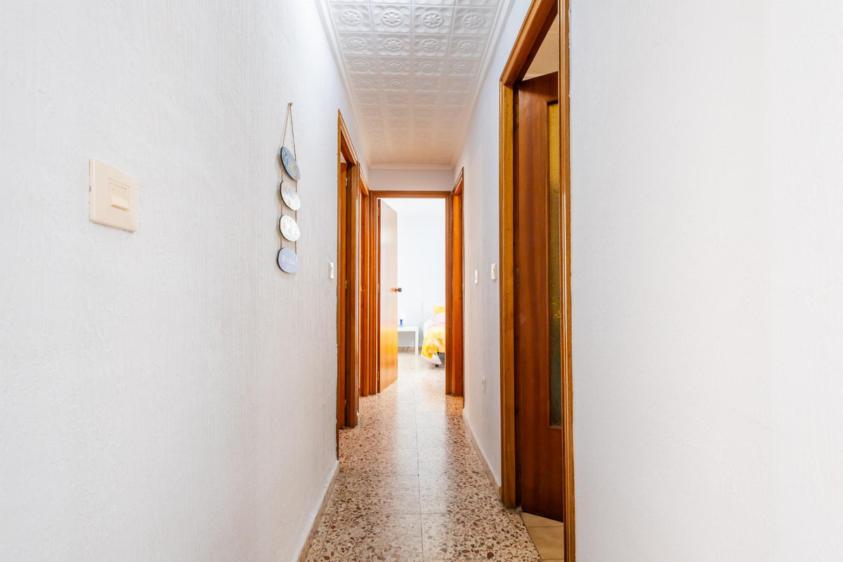 Se vende Apartamento Planta Media de 3 dormitorios en Costa Blanca, Alicante, España