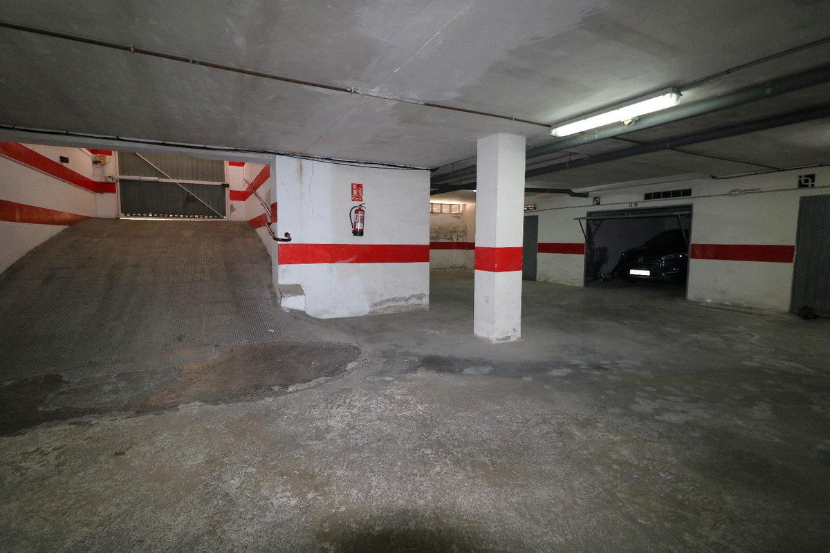 Se vende Garaje  en Costa Blanca, Alicante, España
