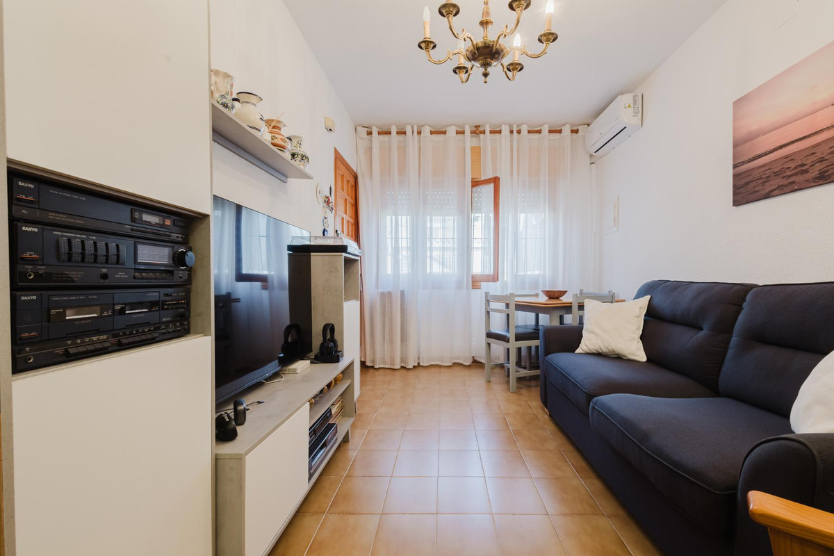 Se vende Bungalow de 3 dormitorios en Costa Blanca, Alicante, España
