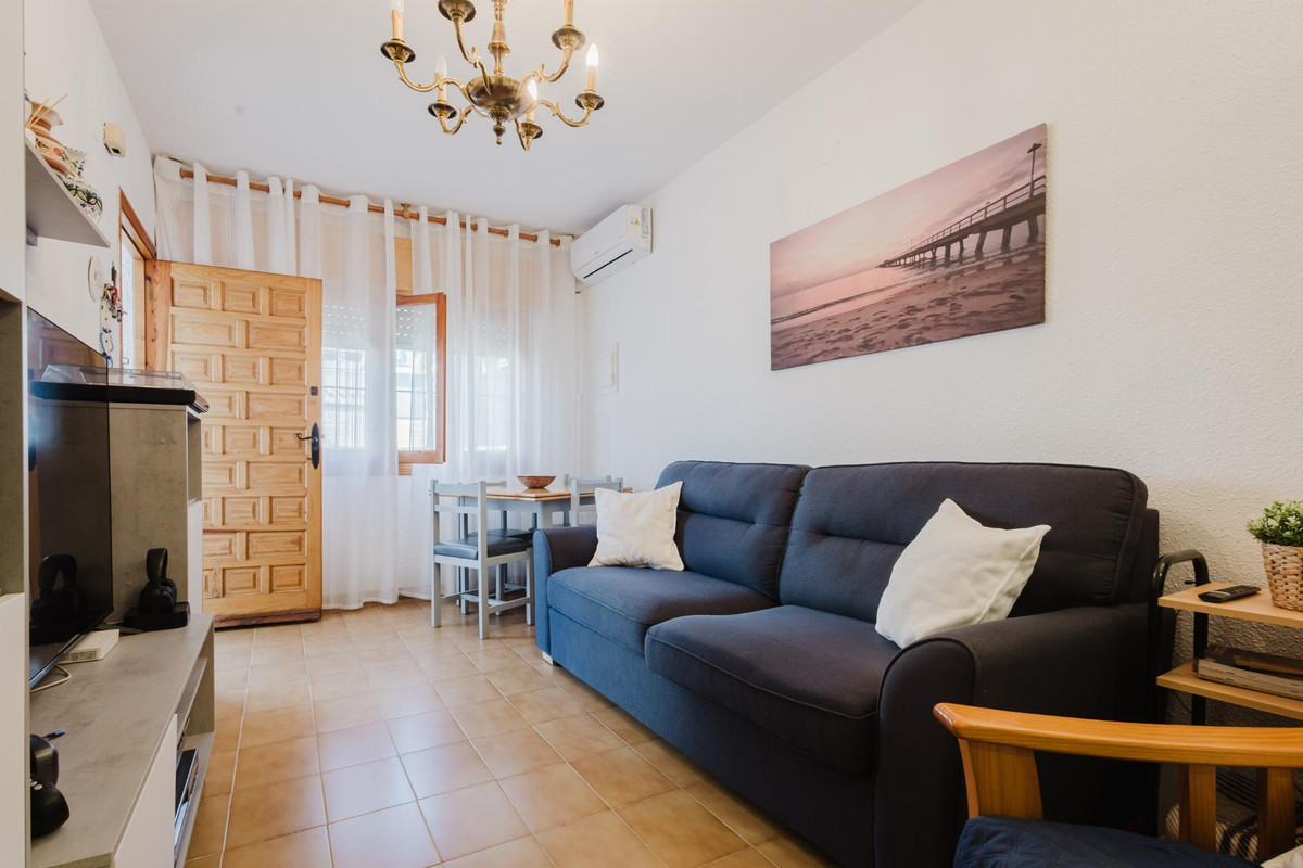 Se vende Bungalow de 3 dormitorios en Costa Blanca, Alicante, España