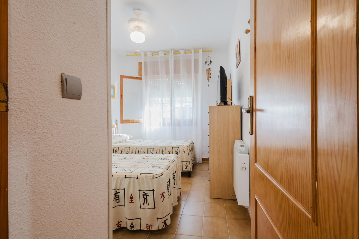 Se vende Bungalow de 3 dormitorios en Costa Blanca, Alicante, España