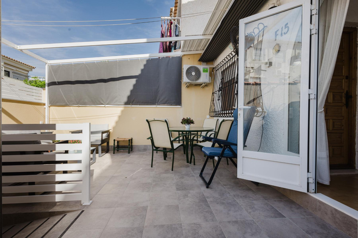 Se vende Bungalow de 3 dormitorios en Costa Blanca, Alicante, España