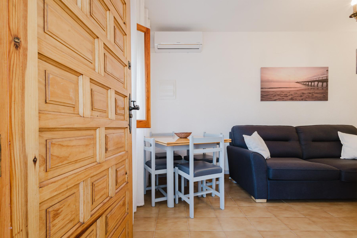 Se vende Bungalow de 3 dormitorios en Costa Blanca, Alicante, España