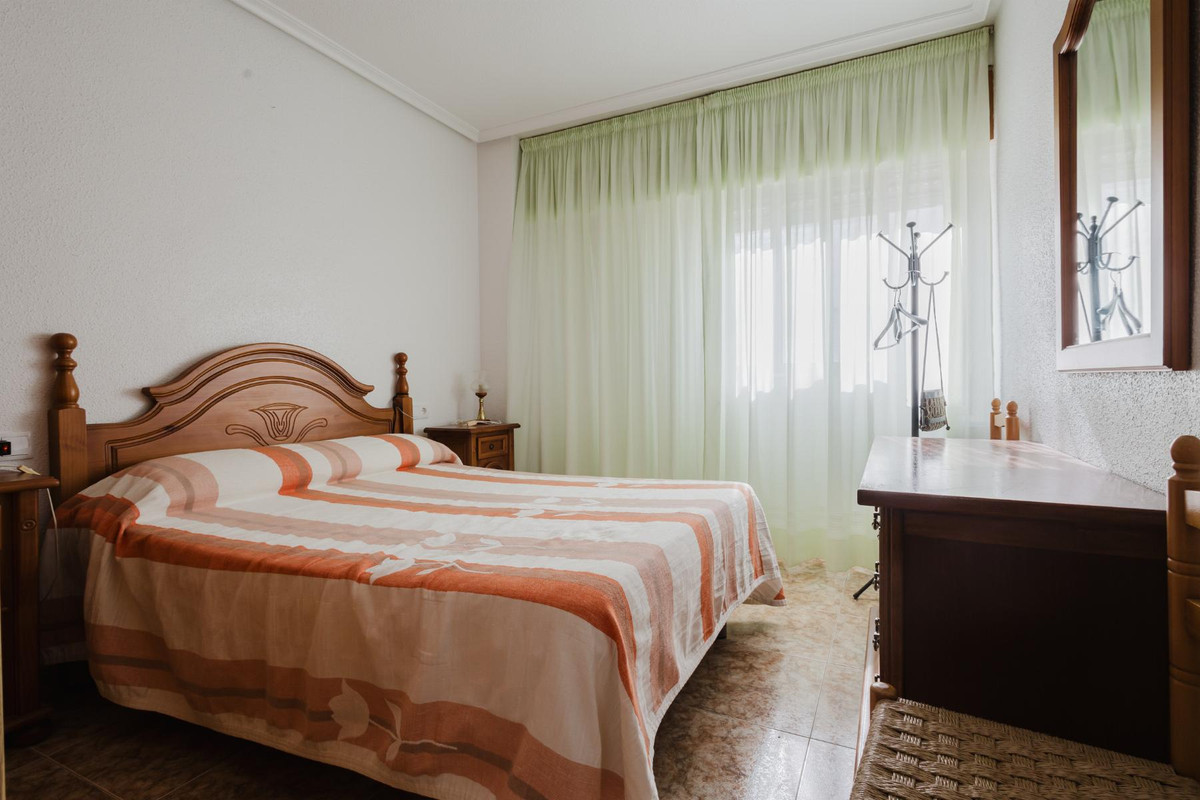 Se vende Ático de 2 dormitorios en Costa Blanca, Alicante, España