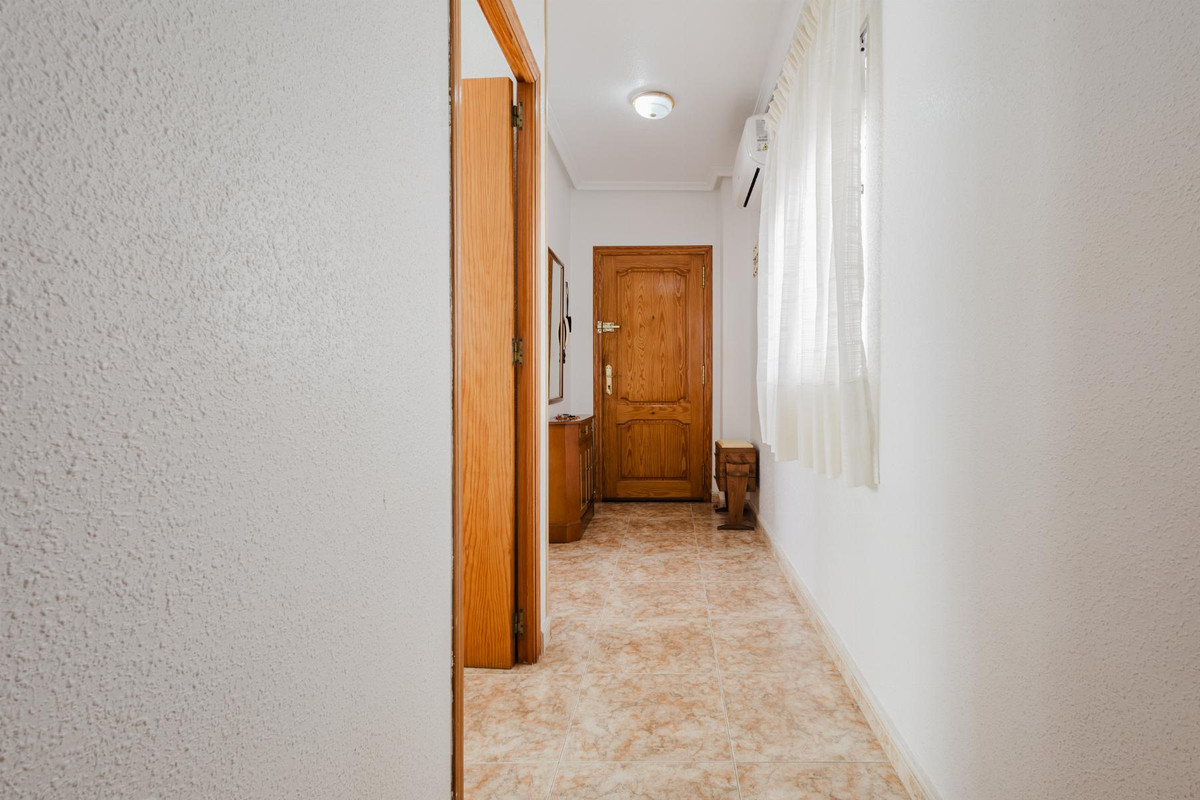 Se vende Ático de 2 dormitorios en Costa Blanca, Alicante, España