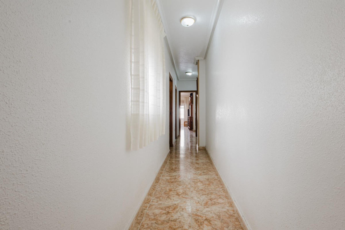 Se vende Ático de 2 dormitorios en Costa Blanca, Alicante, España