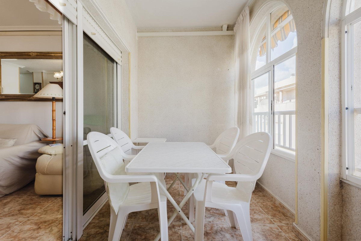 Se vende Ático de 2 dormitorios en Costa Blanca, Alicante, España