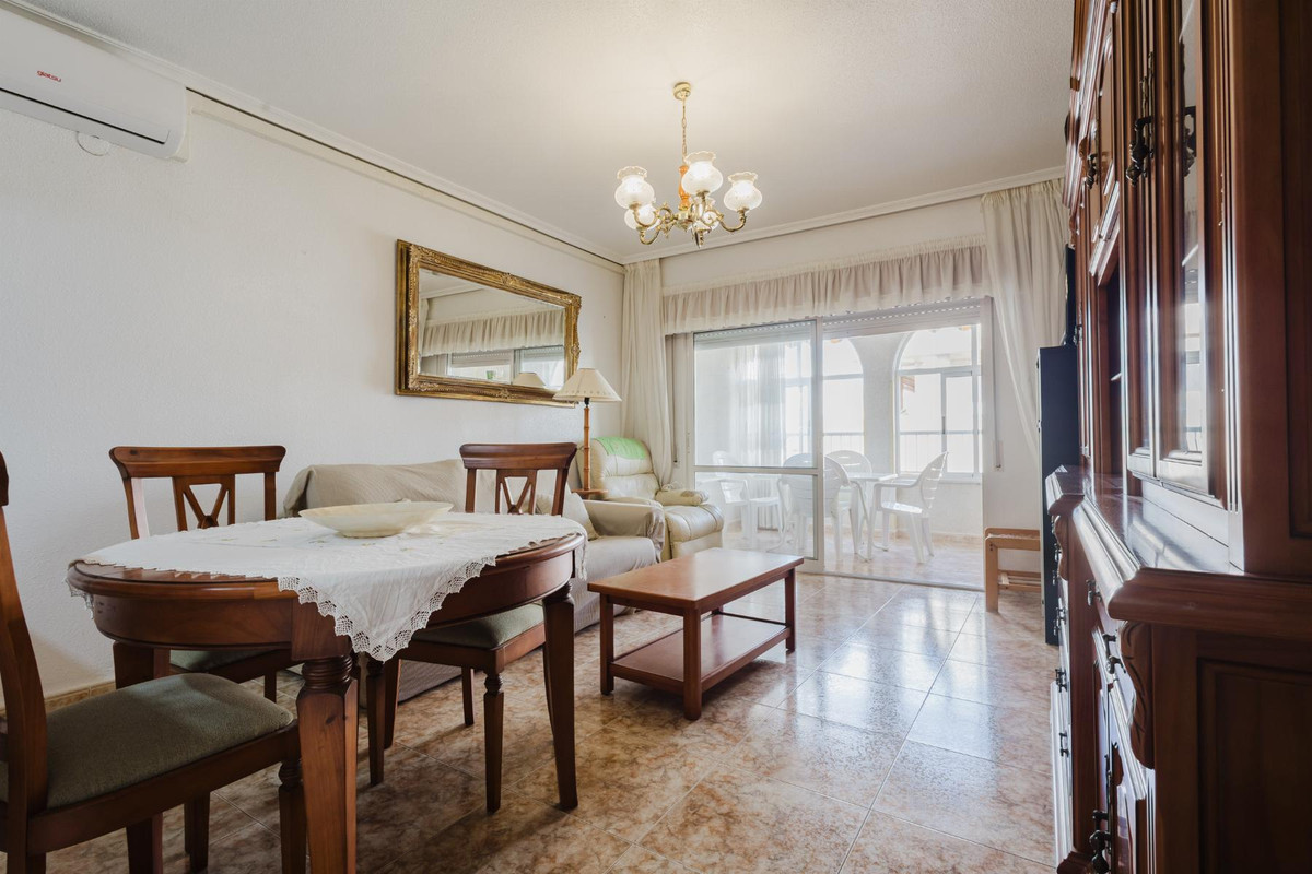 Se vende Ático de 2 dormitorios en Costa Blanca, Alicante, España