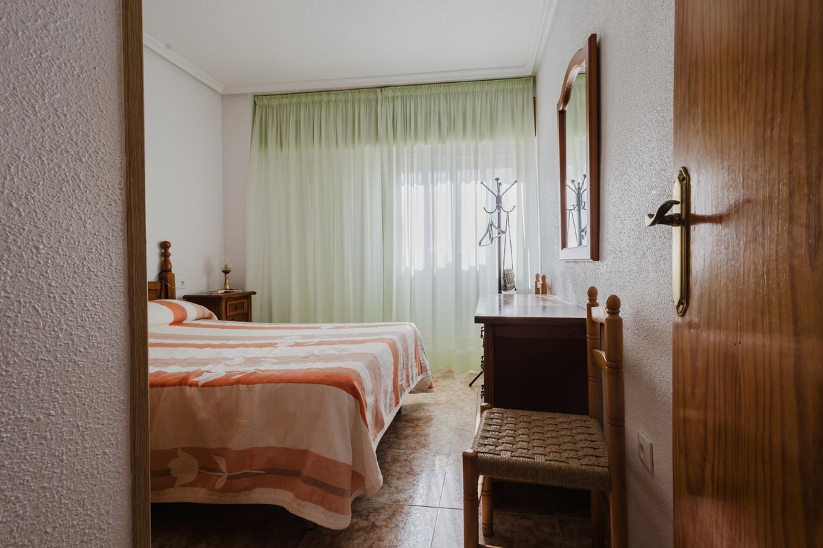 Se vende Ático de 2 dormitorios en Costa Blanca, Alicante, España