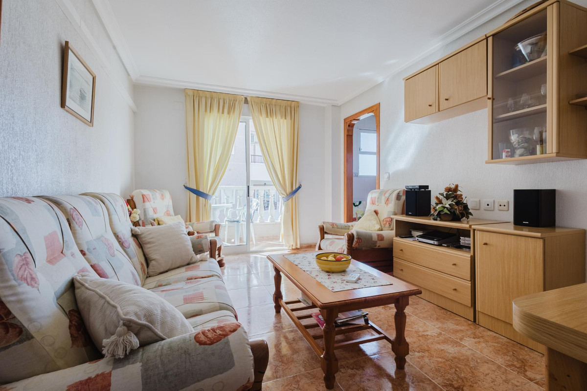 3 Bed Apartment for sale in Parque De Las Naciones Costa Blanca, Alicante, Spain