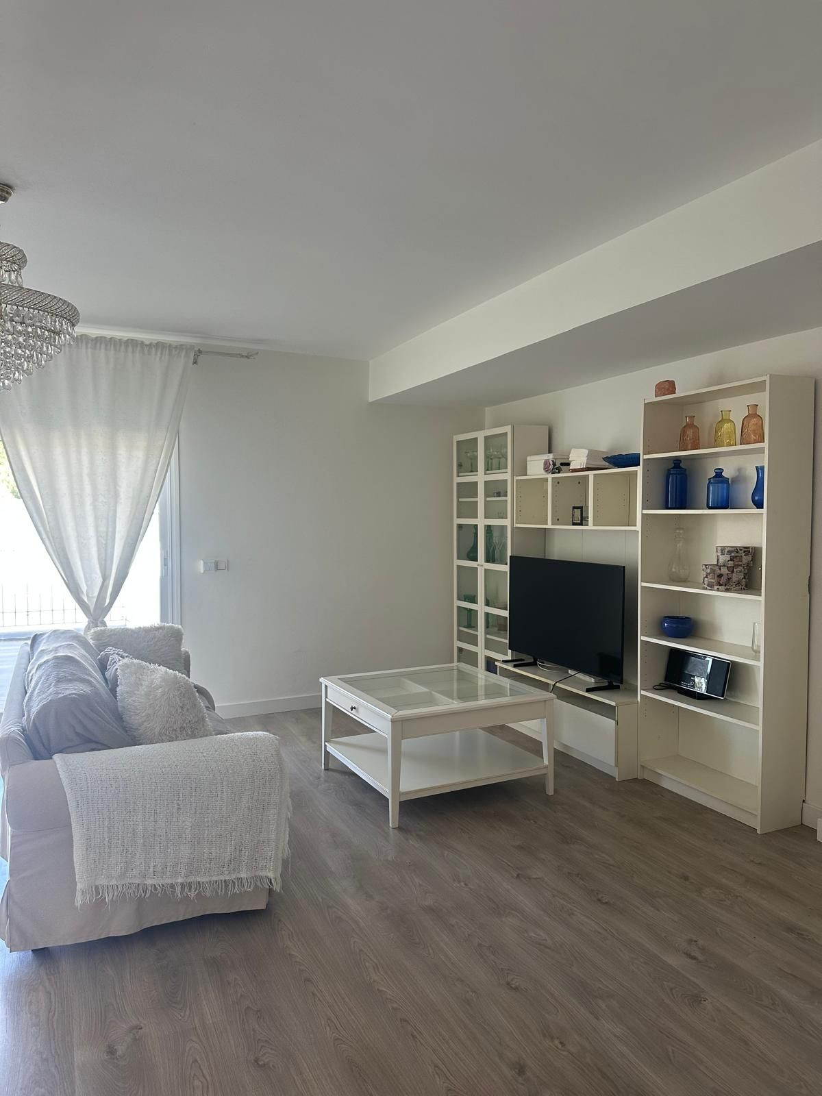 3 Bed Apartment for sale in San Pedro De Alcántara Costa Del Sol, Málaga, Spain