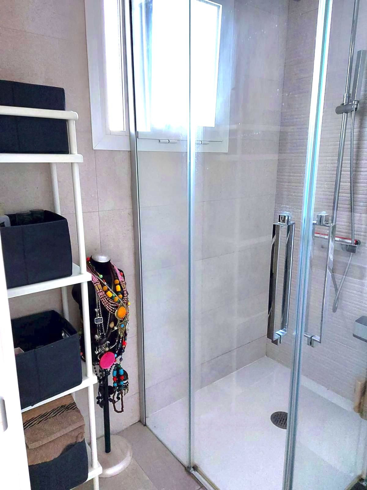 3 Bed Apartment for sale in San Pedro De Alcántara Costa Del Sol, Málaga, Spain